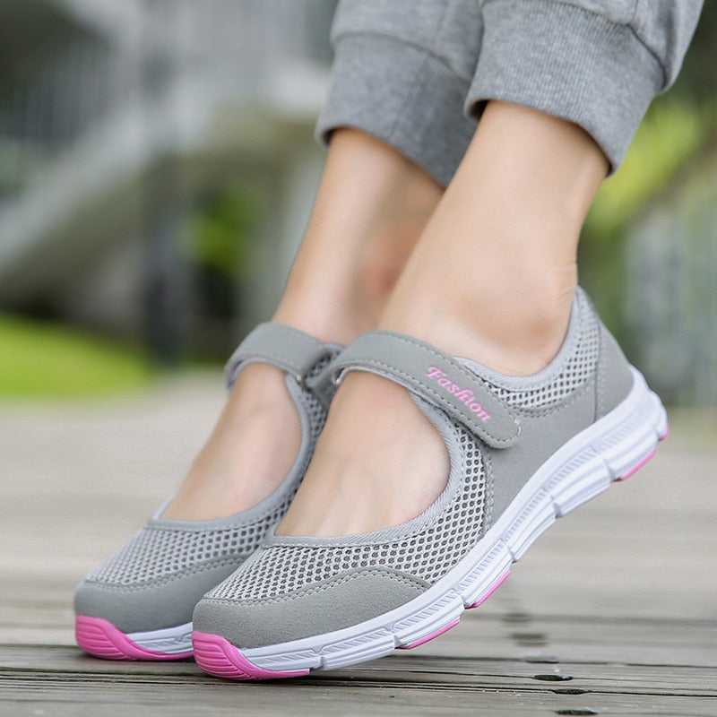 Sneakers women shoes 2020 new hook&loop solid elderly casual shoes woman flats breathable mesh shoe women sneakers Dropshipping